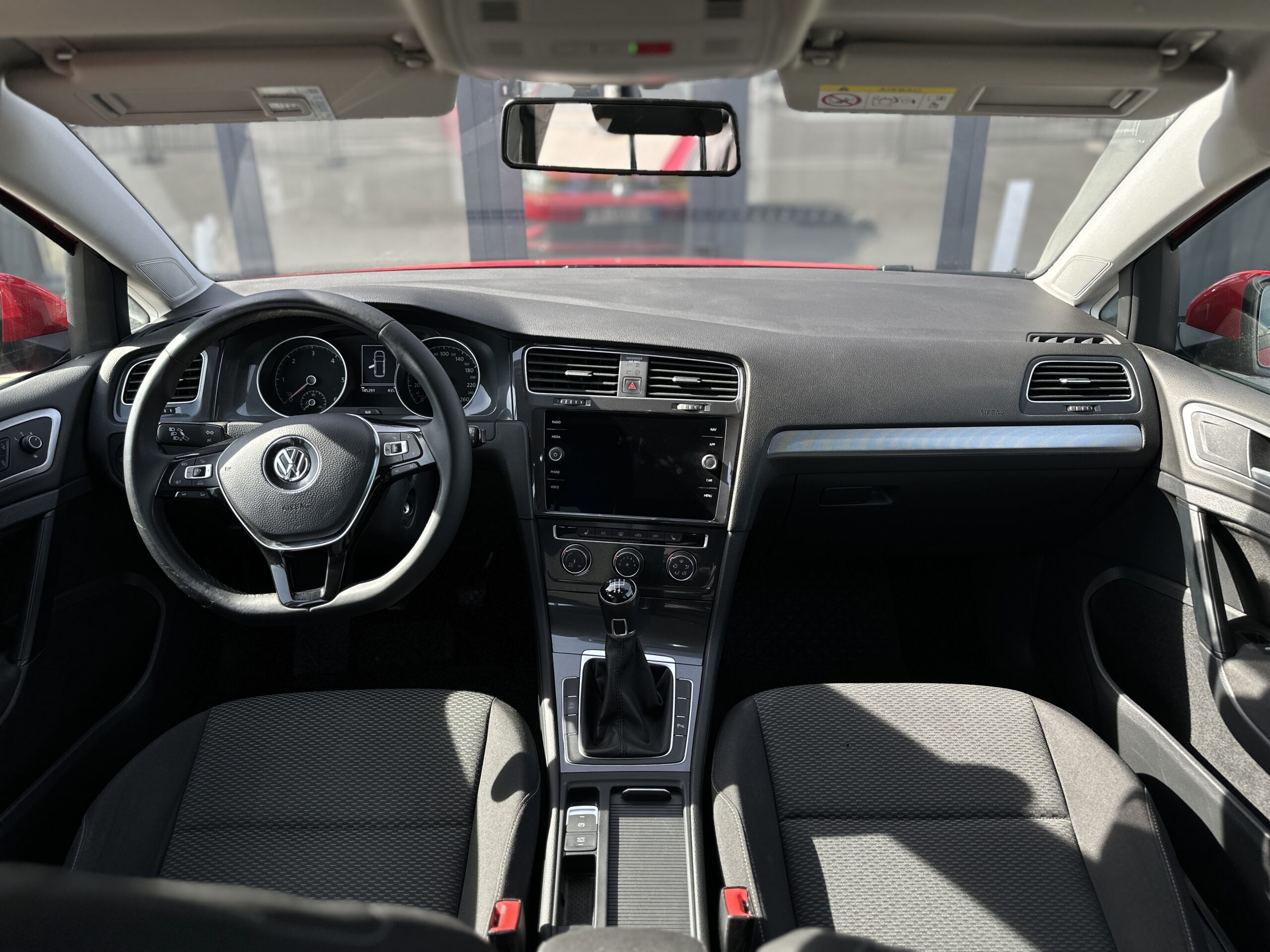 VOLKSWAGEN GOLF 2018 РОКУ