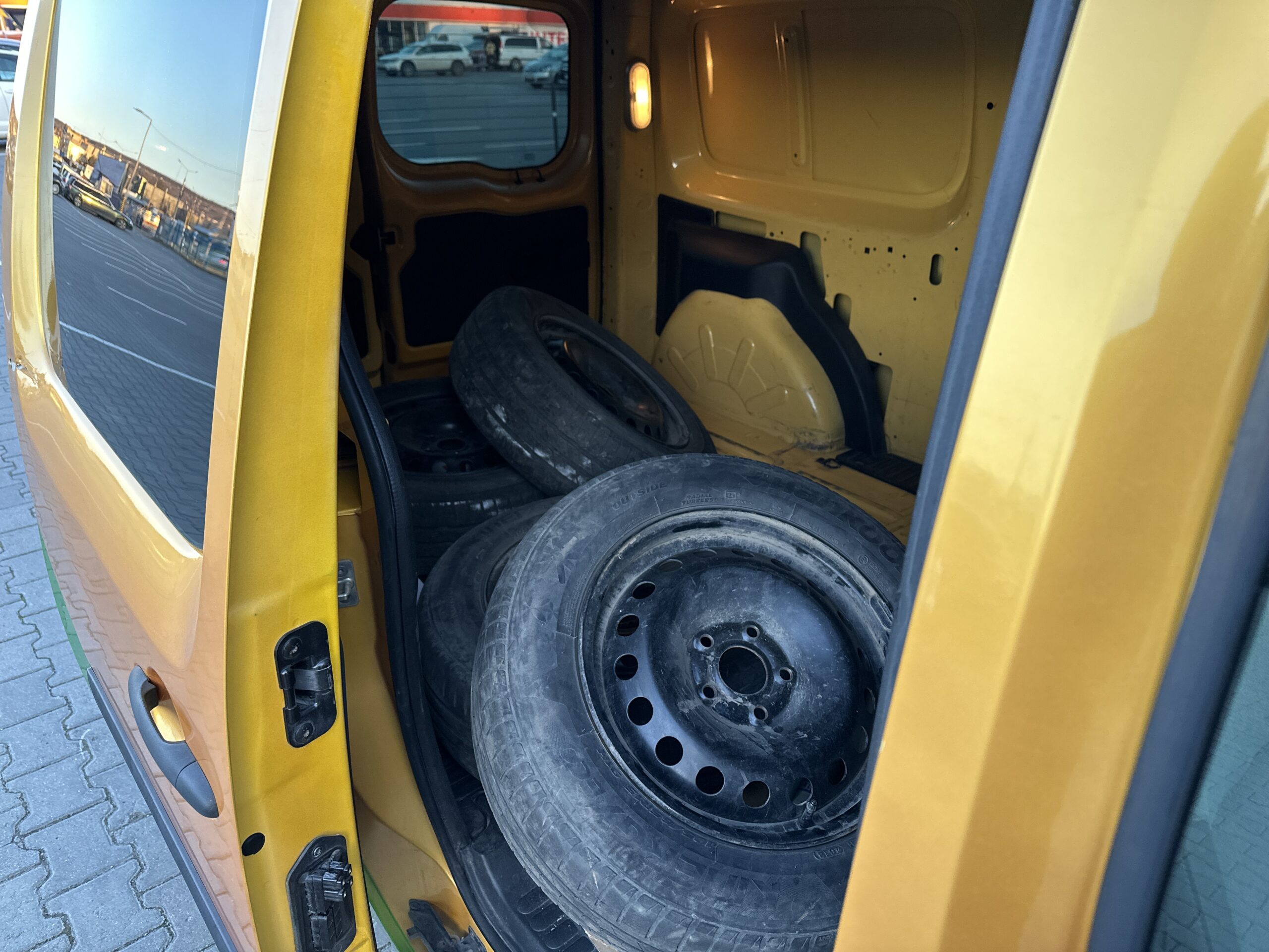 RENAULT KANGOO ELECTRIC 2013 РОКУ