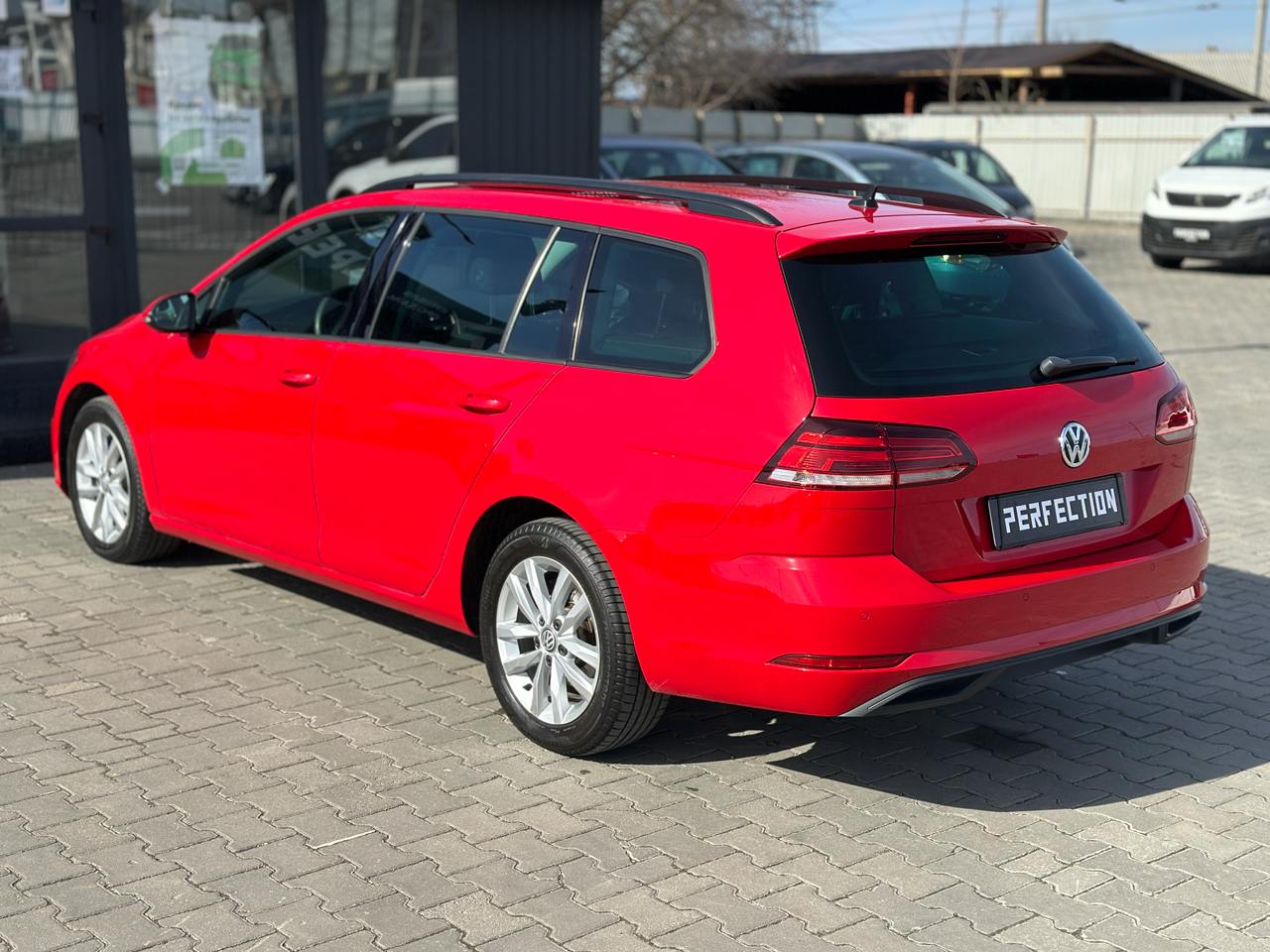 VOLKSWAGEN GOLF 2018 РОКУ