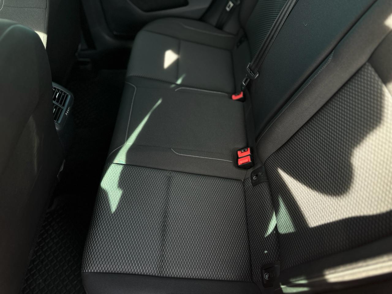 VOLKSWAGEN GOLF 2018 РОКУ