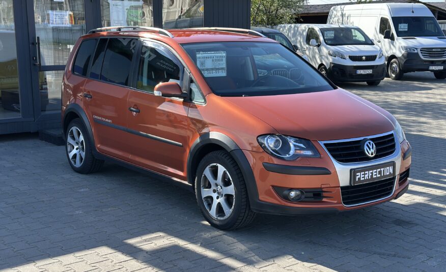 VOLKSWAGEN TOURAN CROSS 2007 РОКУ