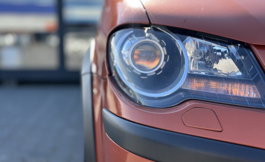 VOLKSWAGEN TOURAN CROSS 2007 РОКУ