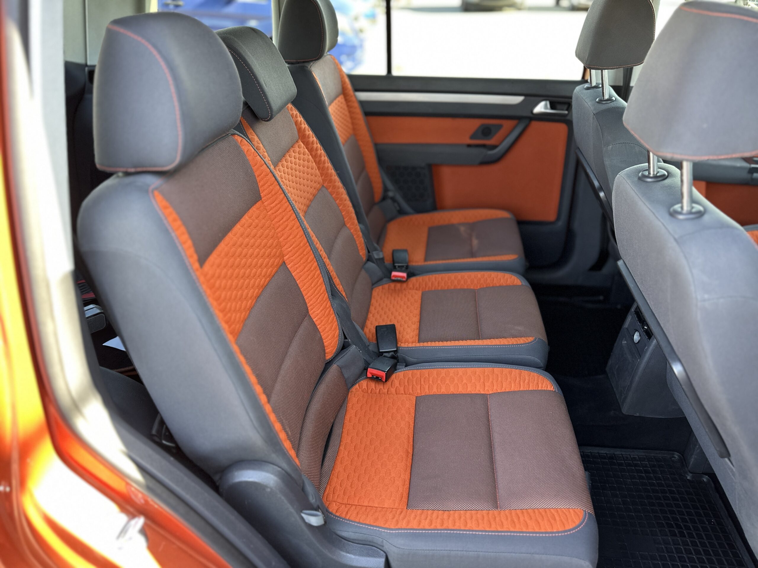 VOLKSWAGEN TOURAN CROSS 2007 РОКУ