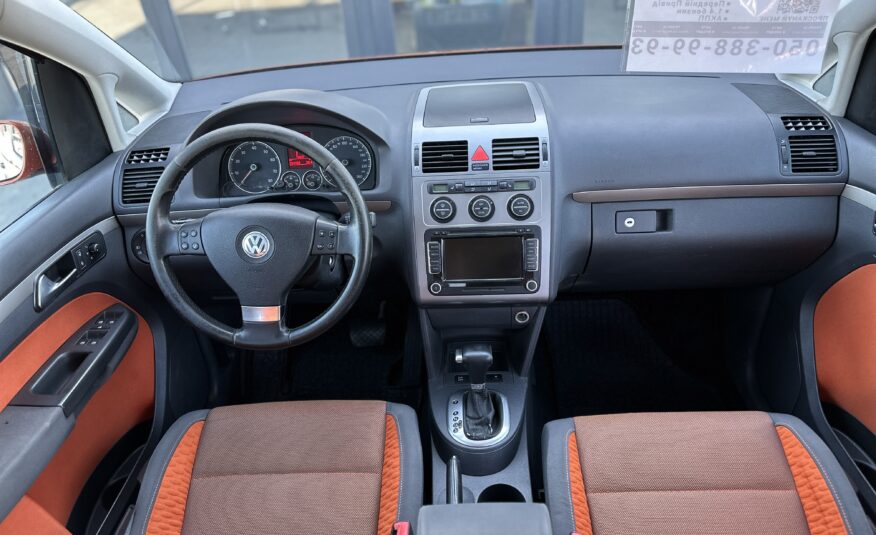 VOLKSWAGEN TOURAN CROSS 2007 РОКУ