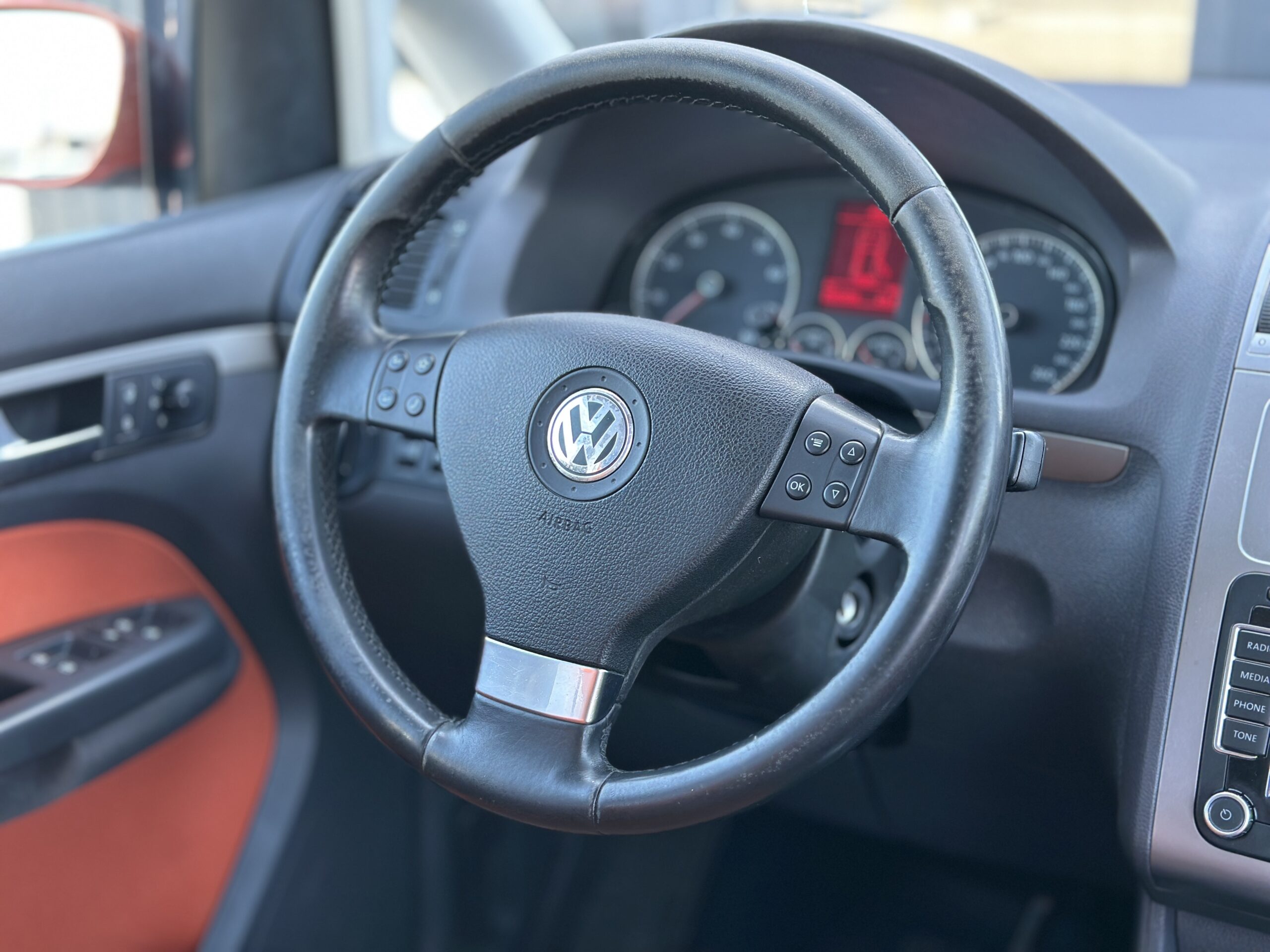 VOLKSWAGEN TOURAN CROSS 2007 РОКУ
