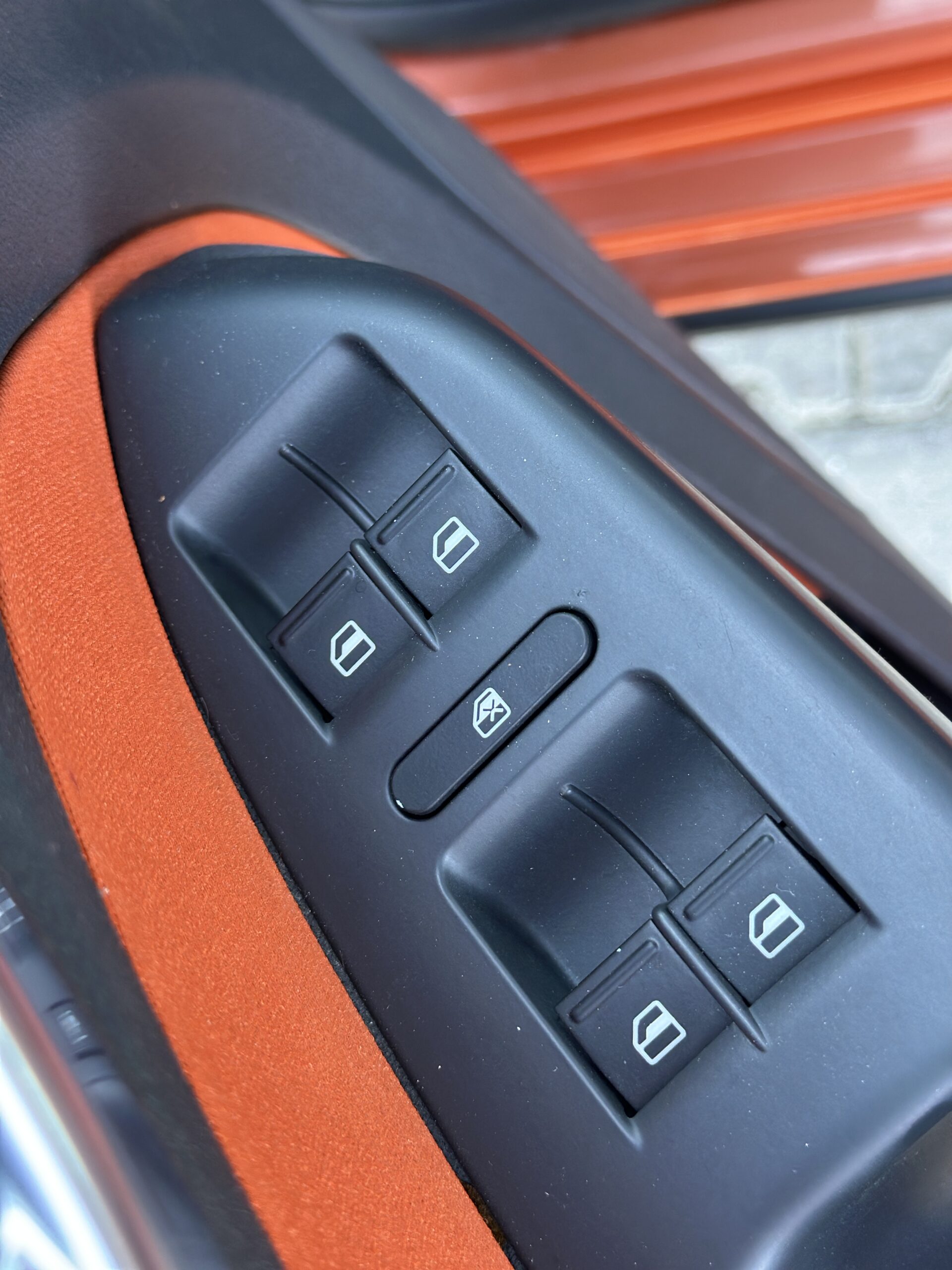 VOLKSWAGEN TOURAN CROSS 2007 РОКУ