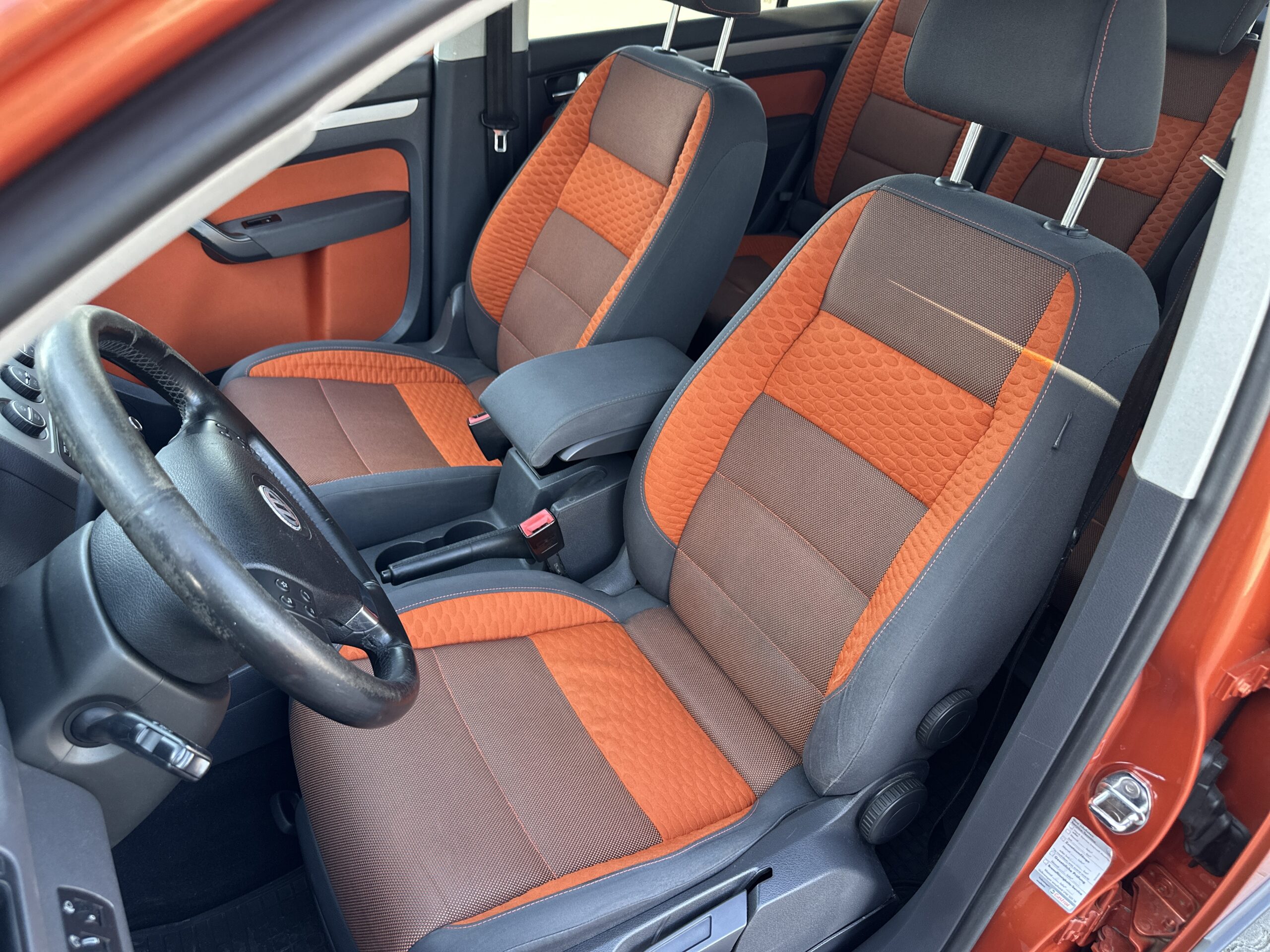VOLKSWAGEN TOURAN CROSS 2007 РОКУ