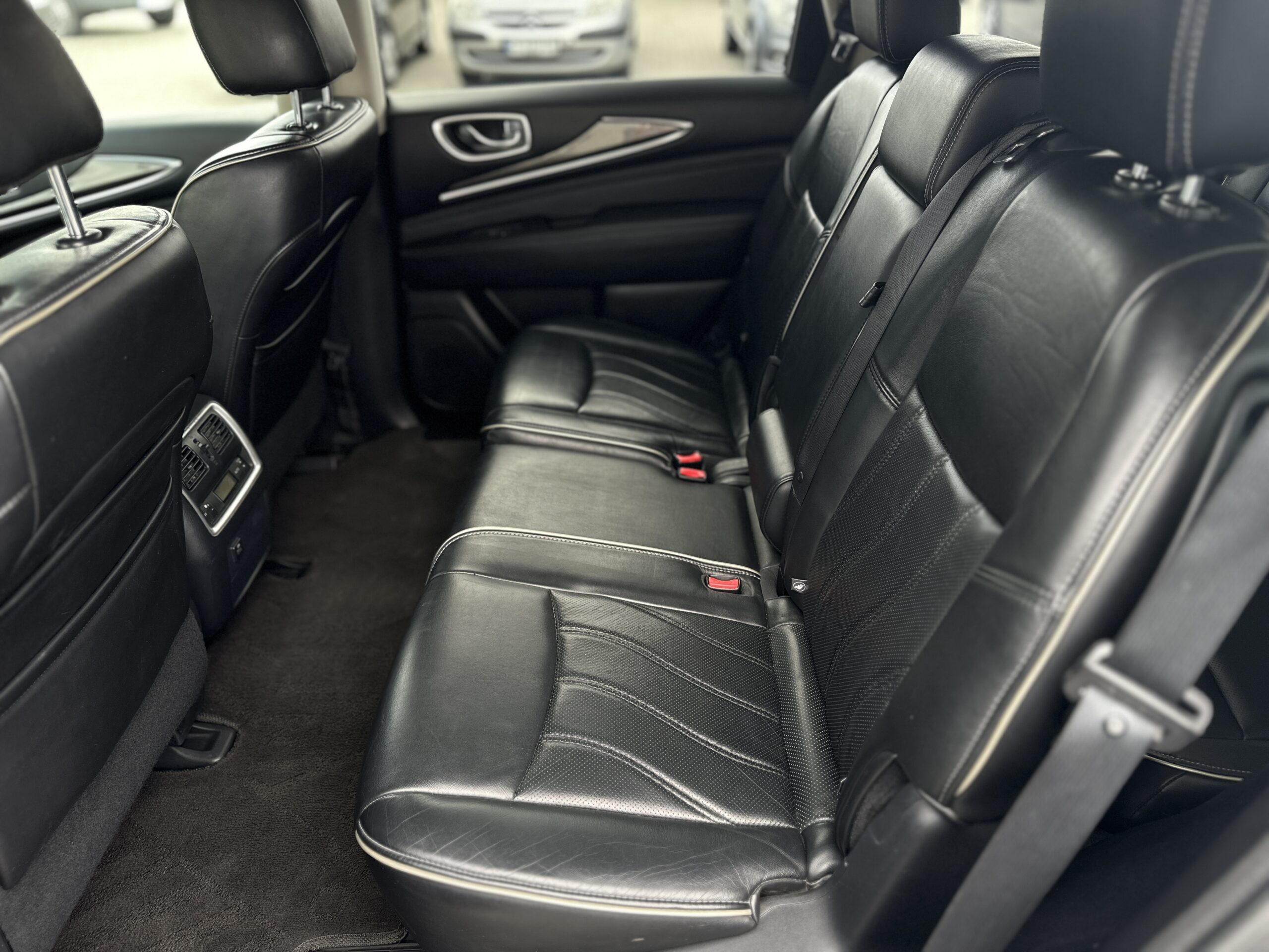 INFINITI QX60 2016 РОКУ