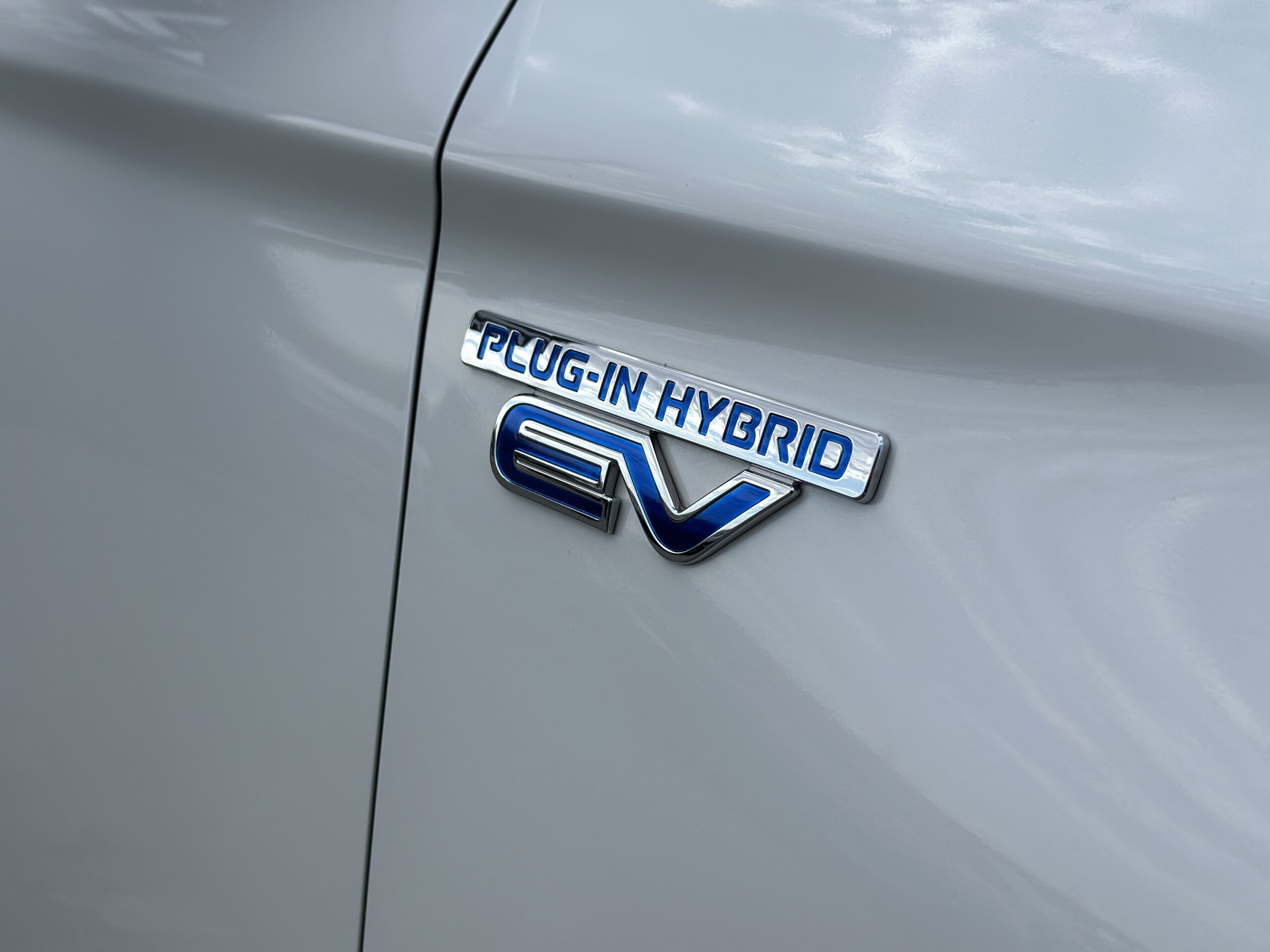 MITSUBISHI OUTLANDER PHEV 2021 РОКУ