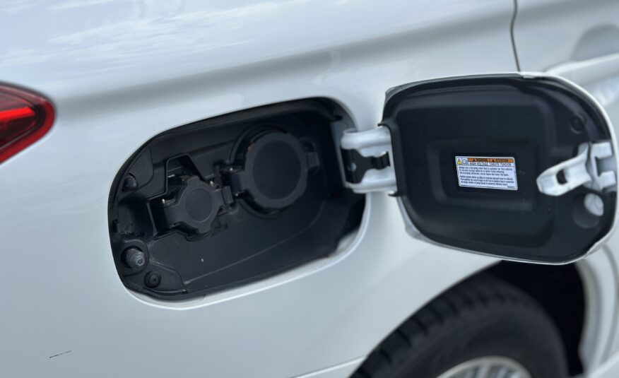 MITSUBISHI OUTLANDER PHEV 2021 РОКУ