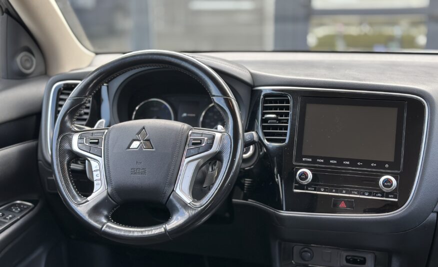 MITSUBISHI OUTLANDER PHEV 2021 РОКУ
