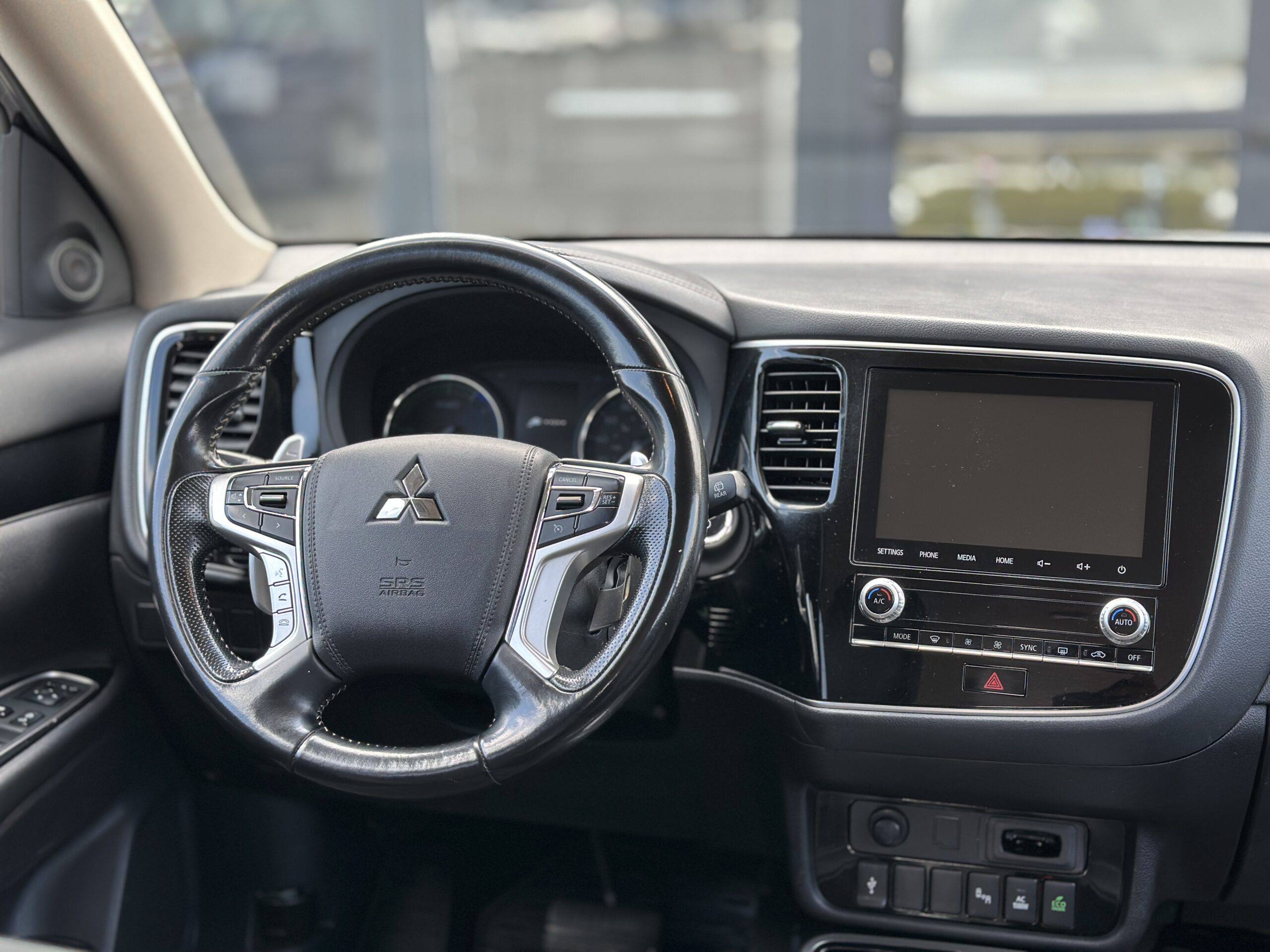 MITSUBISHI OUTLANDER PHEV 2021 РОКУ