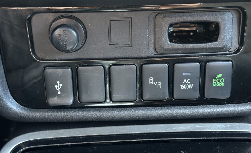 MITSUBISHI OUTLANDER PHEV 2021 РОКУ