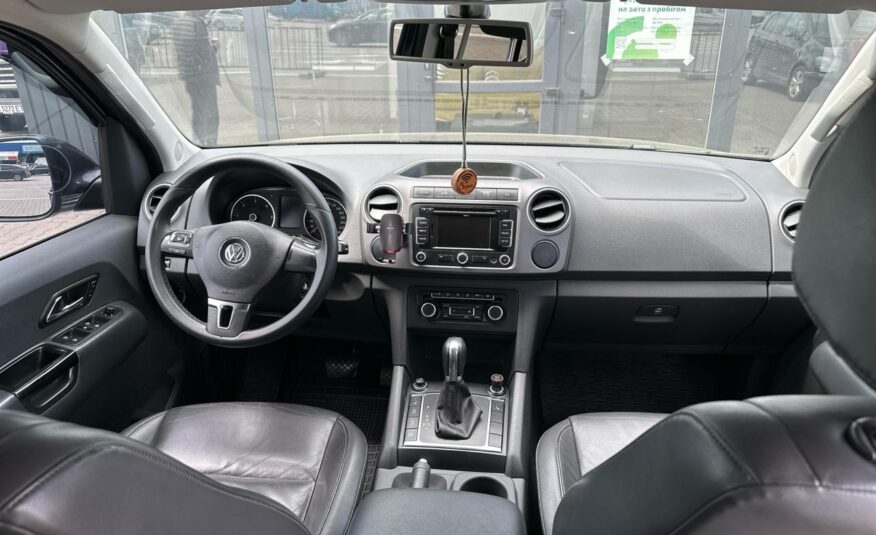 VOLKSWAGEN AMAROK 2012 РОКУ