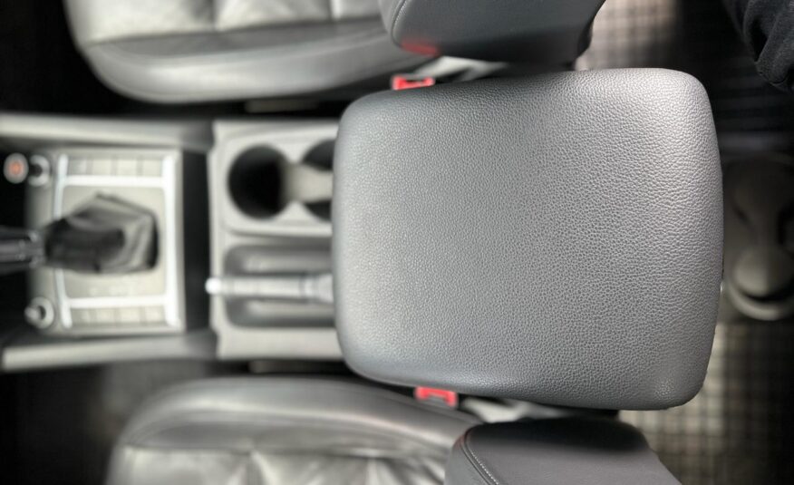 VOLKSWAGEN AMAROK 2012 РОКУ
