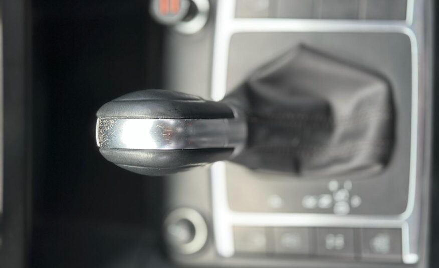VOLKSWAGEN AMAROK 2012 РОКУ