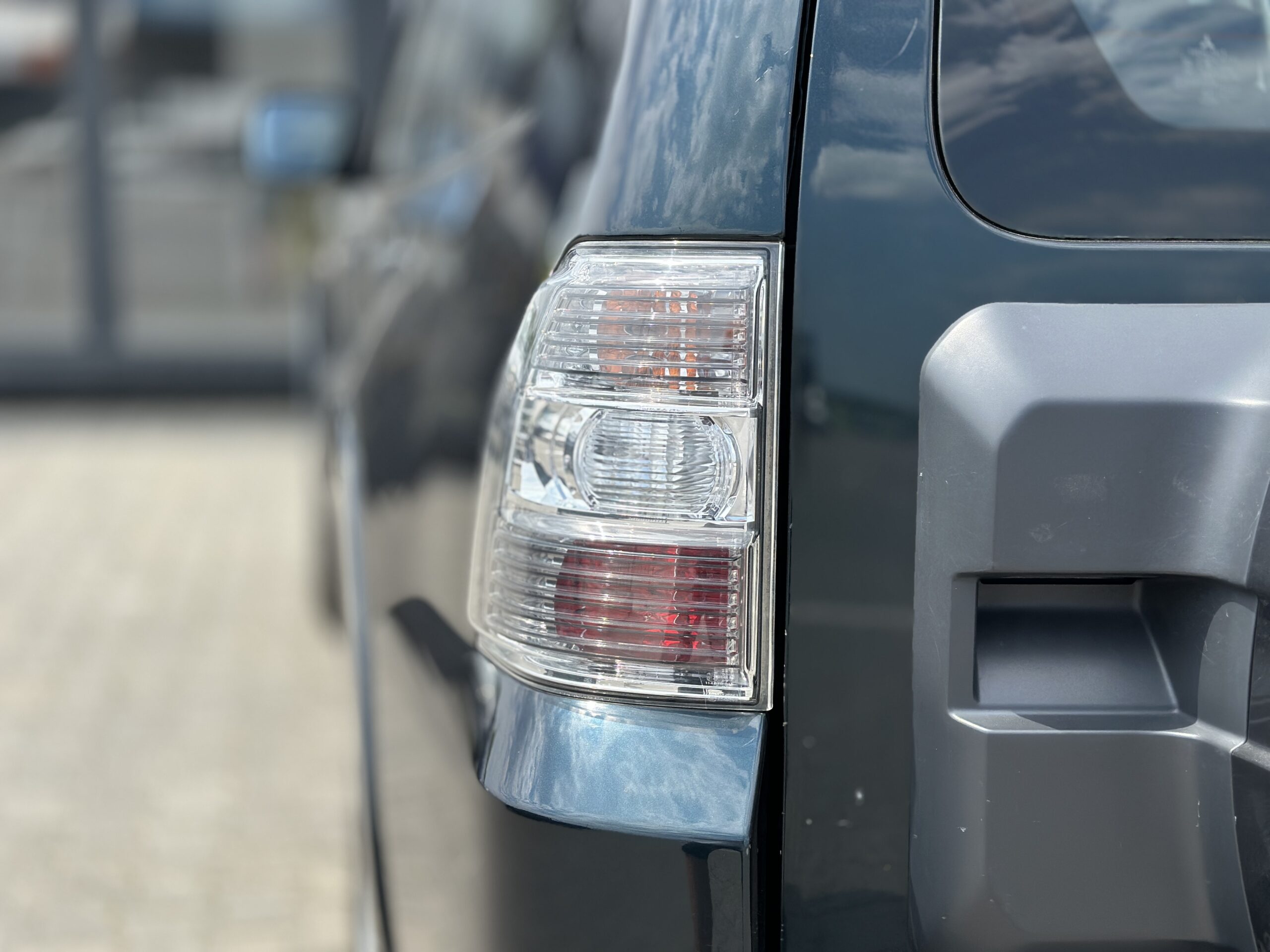 MITSUBISHI PAJERO WAGON 2017 РОКУ