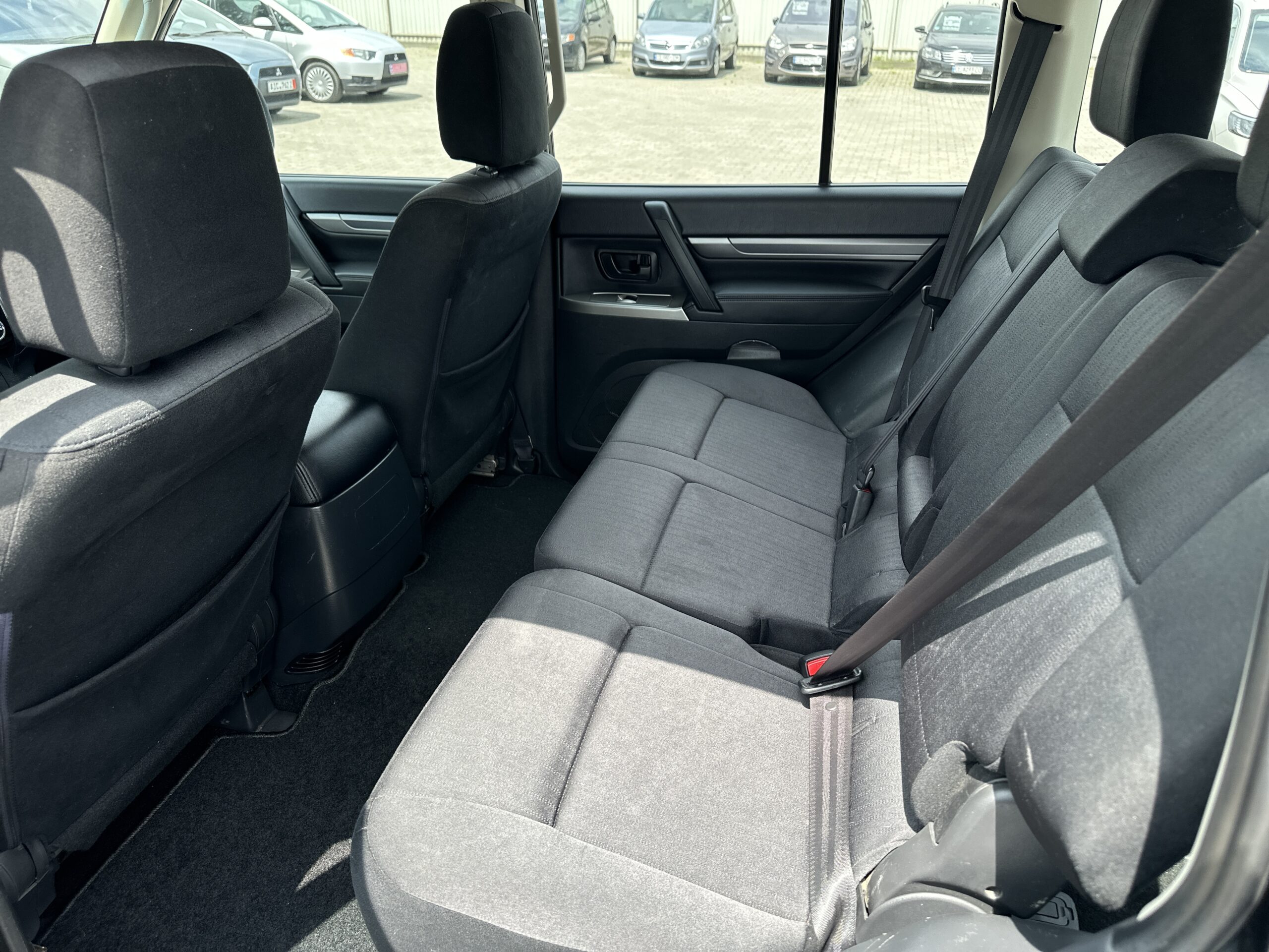 MITSUBISHI PAJERO WAGON 2017 РОКУ