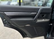 MITSUBISHI PAJERO WAGON 2017 РОКУ