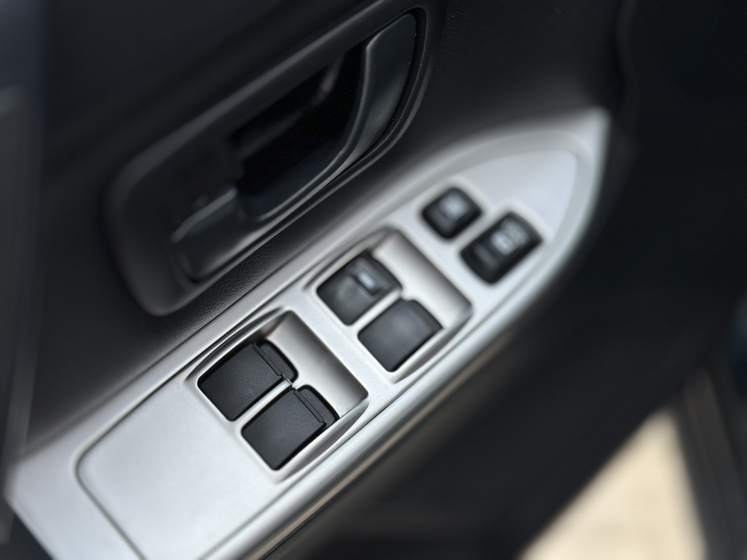 MITSUBISHI PAJERO WAGON 2017 РОКУ