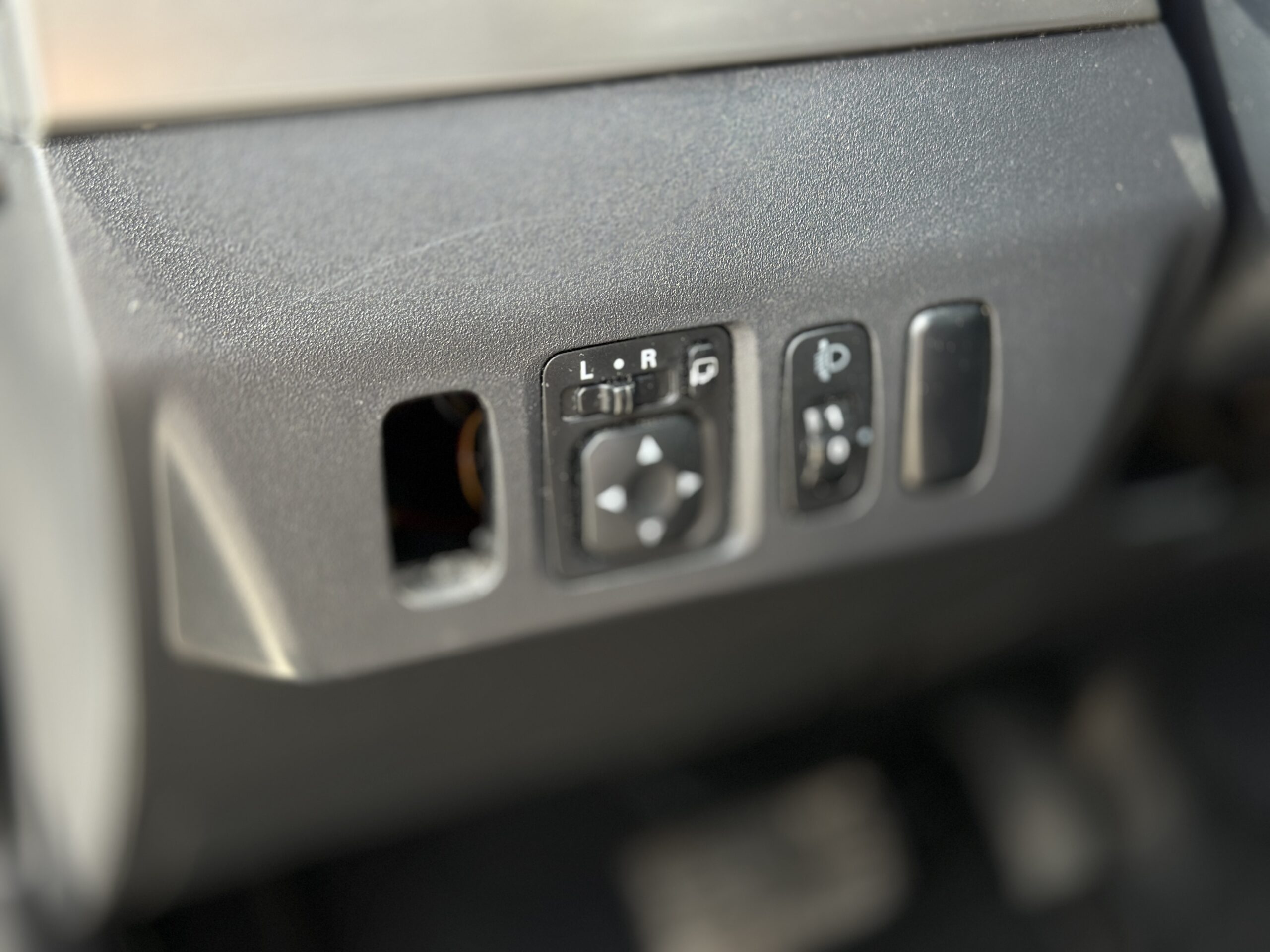 MITSUBISHI PAJERO WAGON 2017 РОКУ