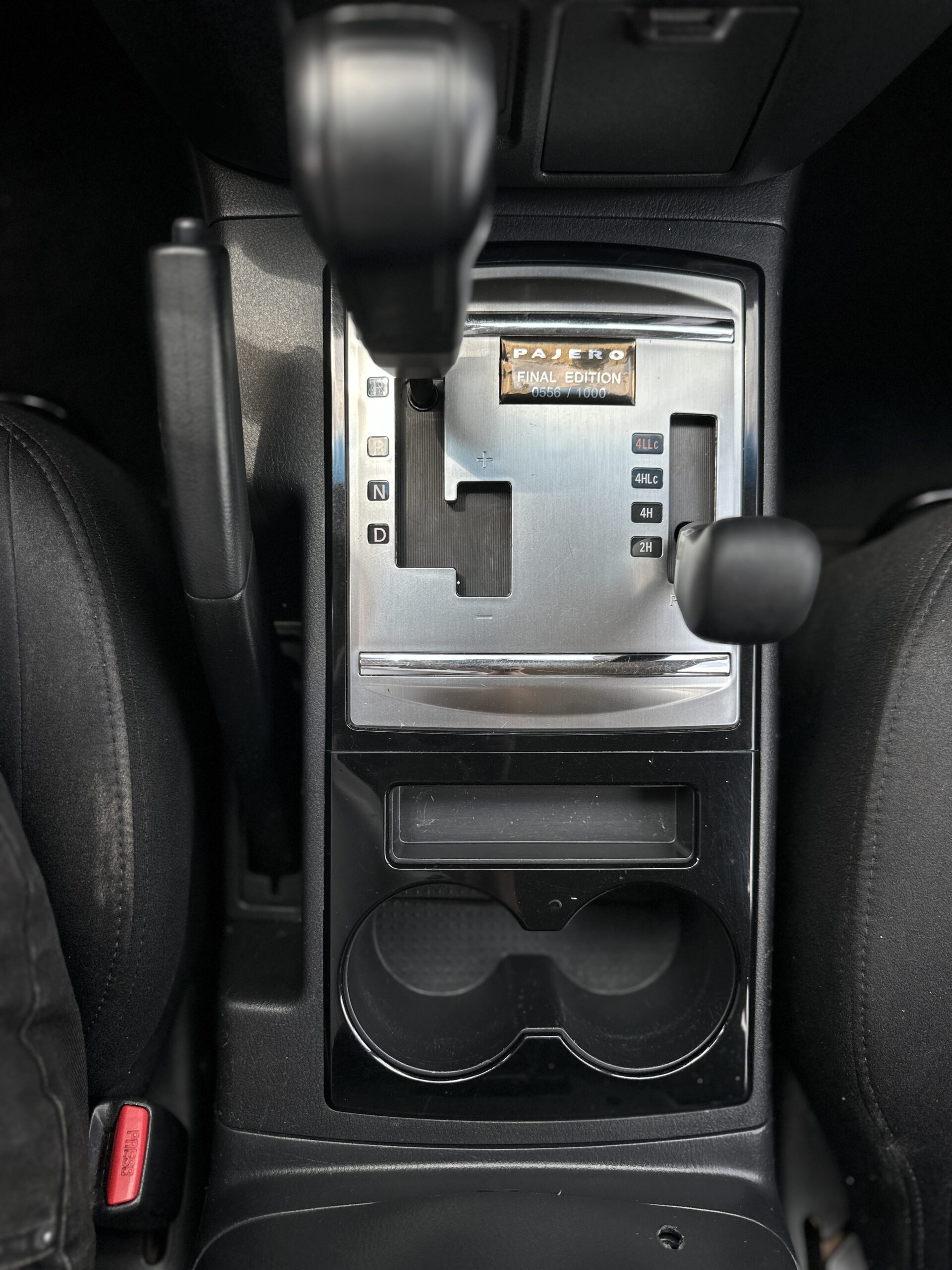 MITSUBISHI PAJERO WAGON 2017 РОКУ