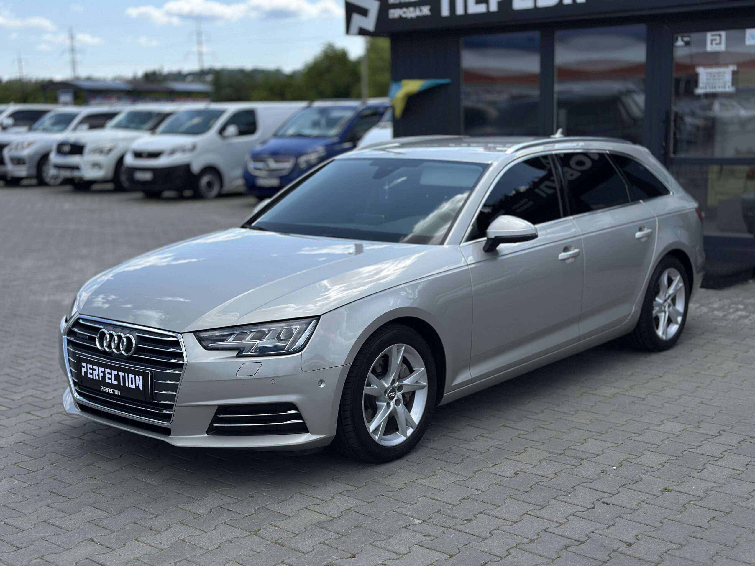 AUDI A4 QUATTRO 2016 РОКУ