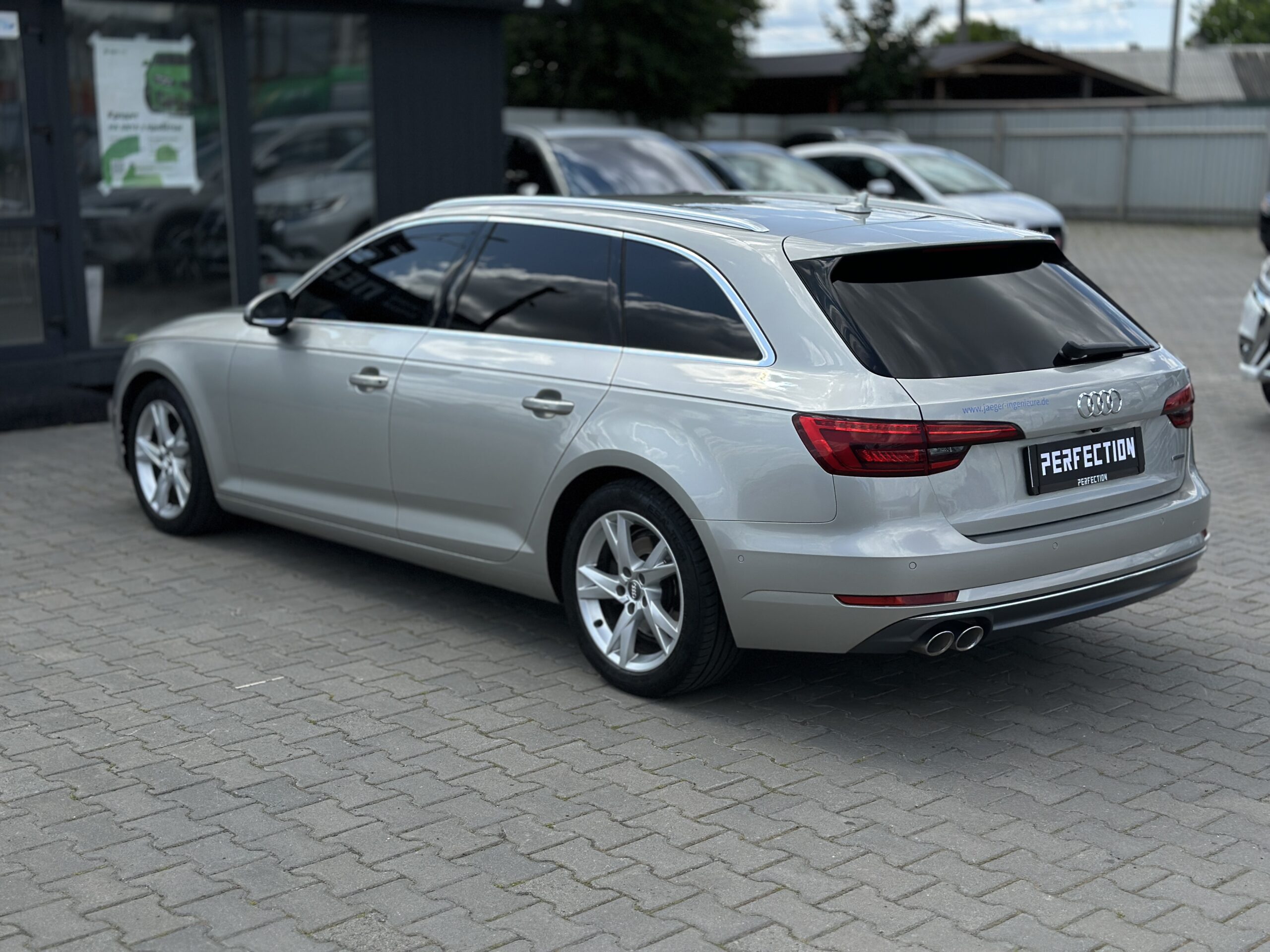 AUDI A4 QUATTRO 2016 РОКУ