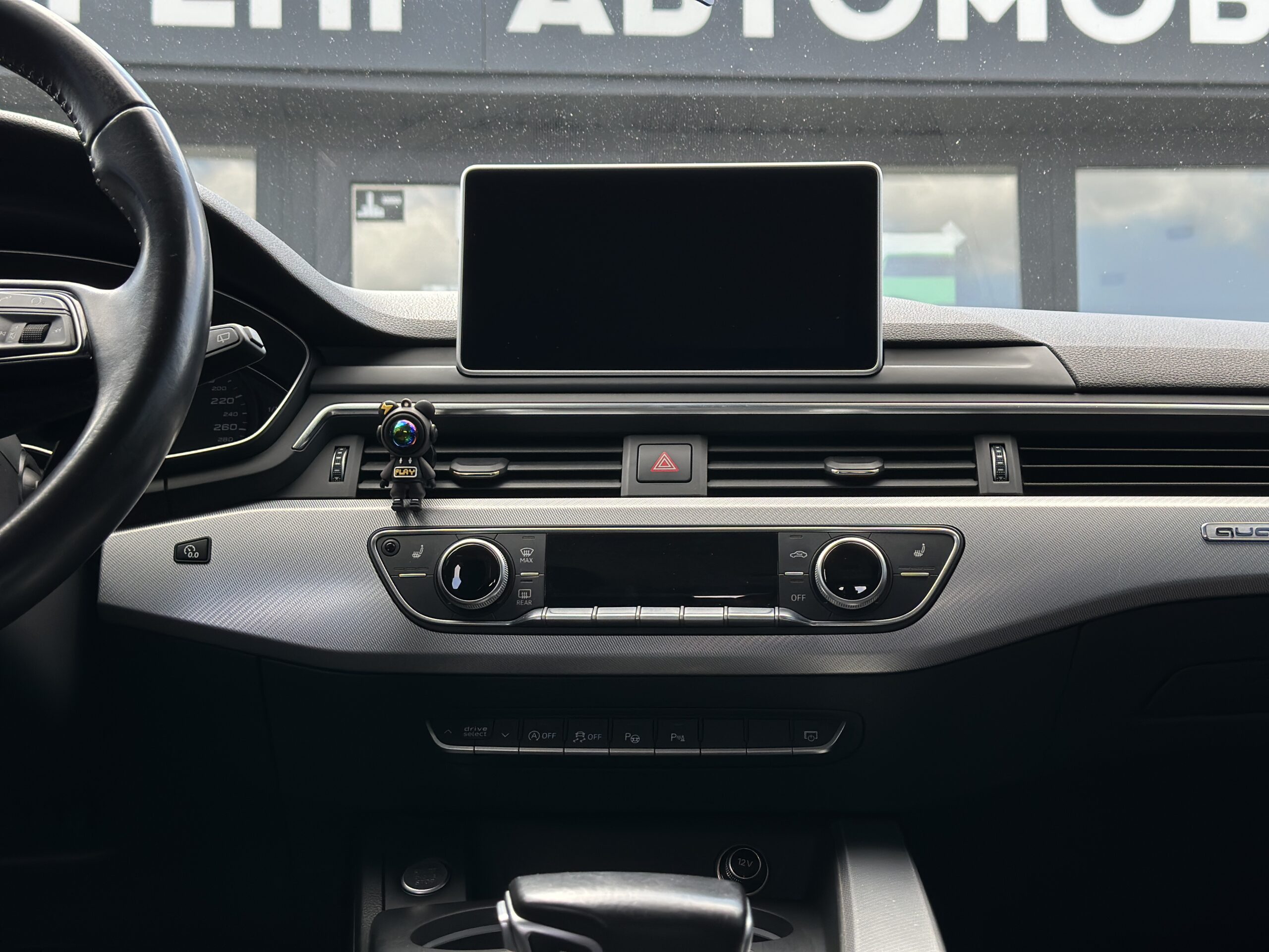 AUDI A4 QUATTRO 2016 РОКУ