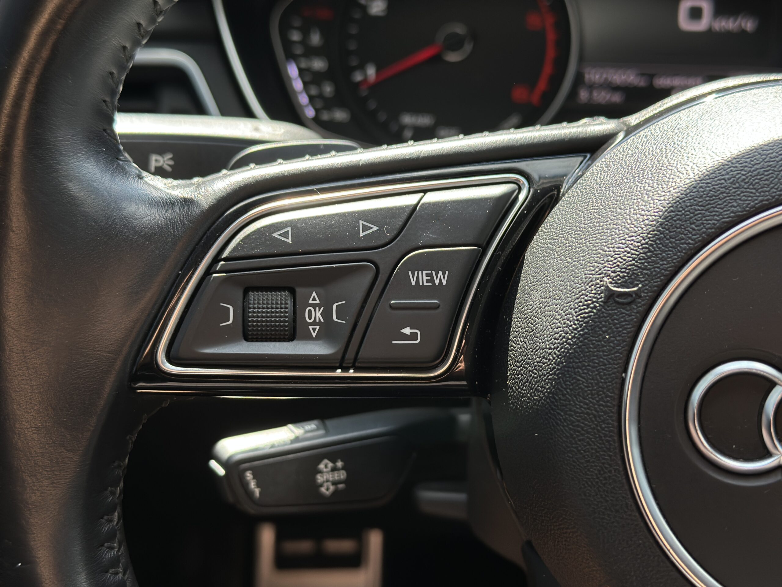 AUDI A4 QUATTRO 2016 РОКУ