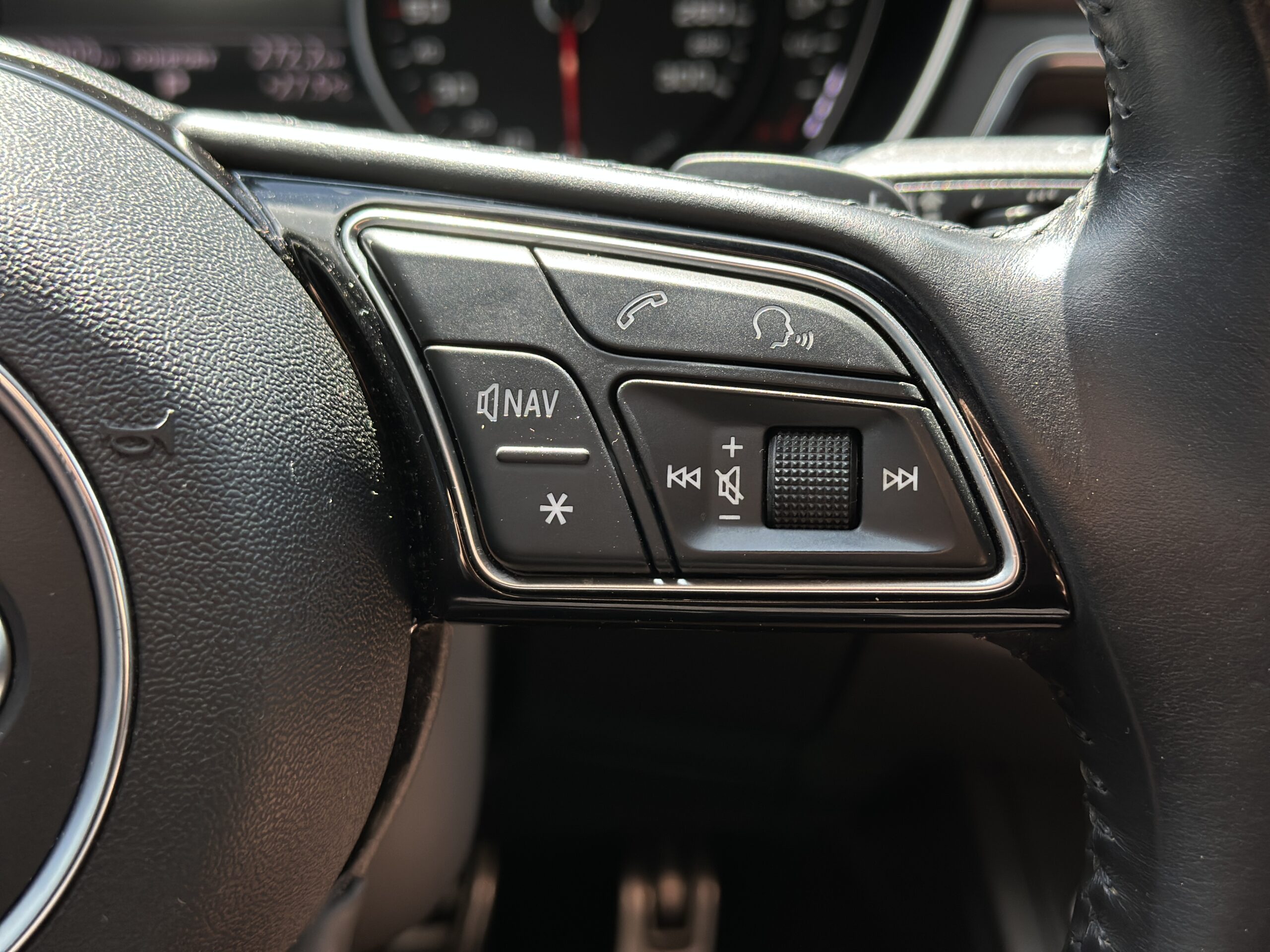 AUDI A4 QUATTRO 2016 РОКУ