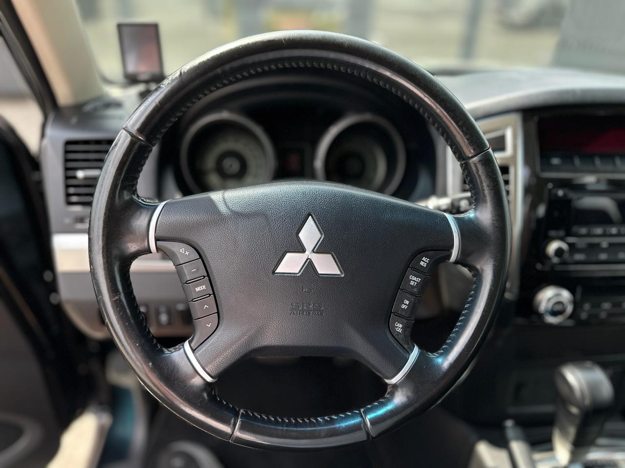 MITSUBISHI PAJERO WAGON 2017 РОКУ