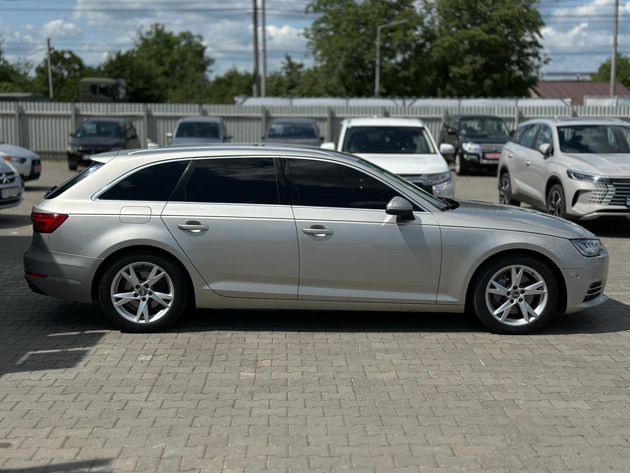 AUDI A4 QUATTRO 2016 РОКУ