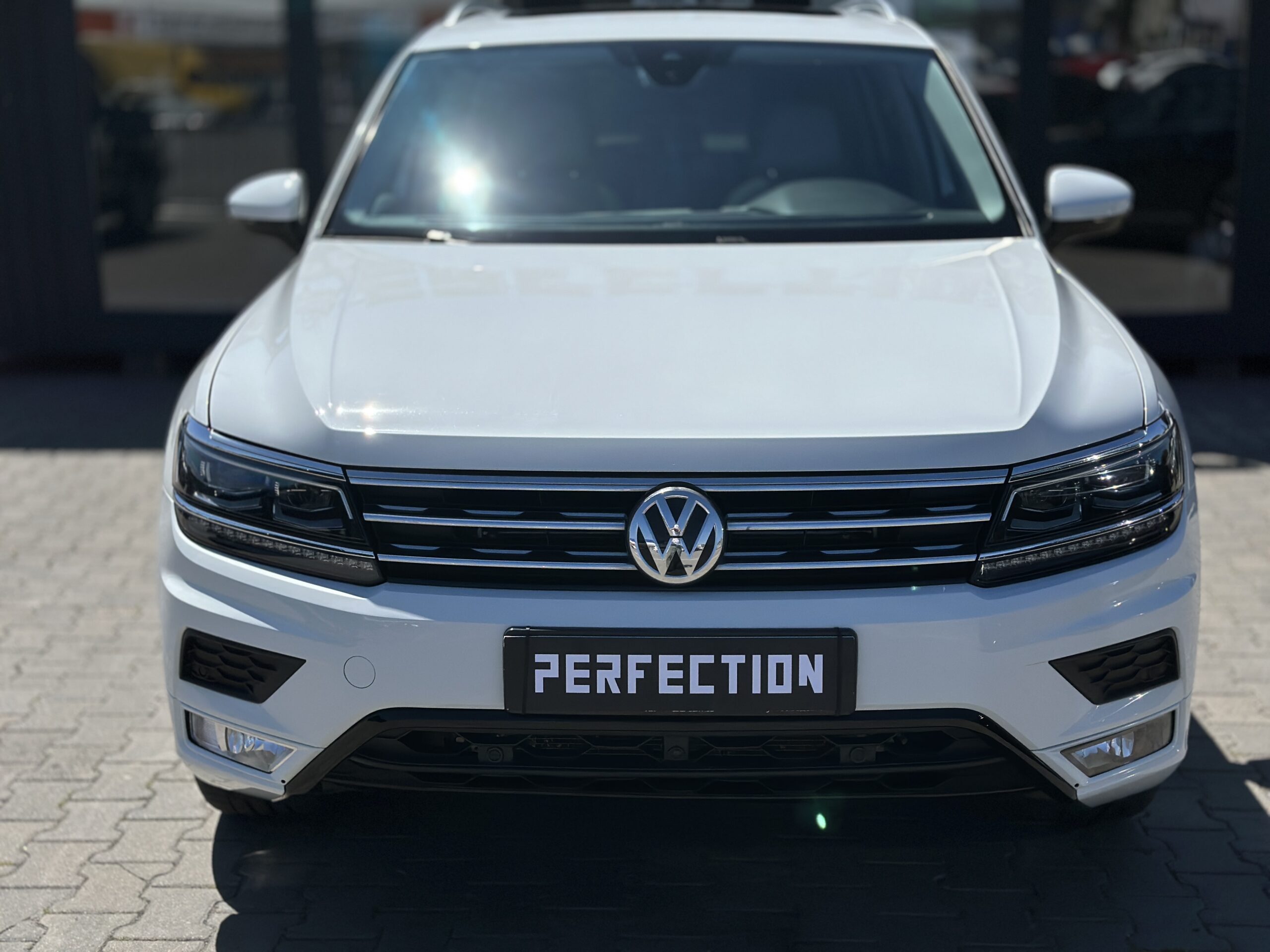 VOLKSWAGEN TIGUAN SEL 2018 РОКУ