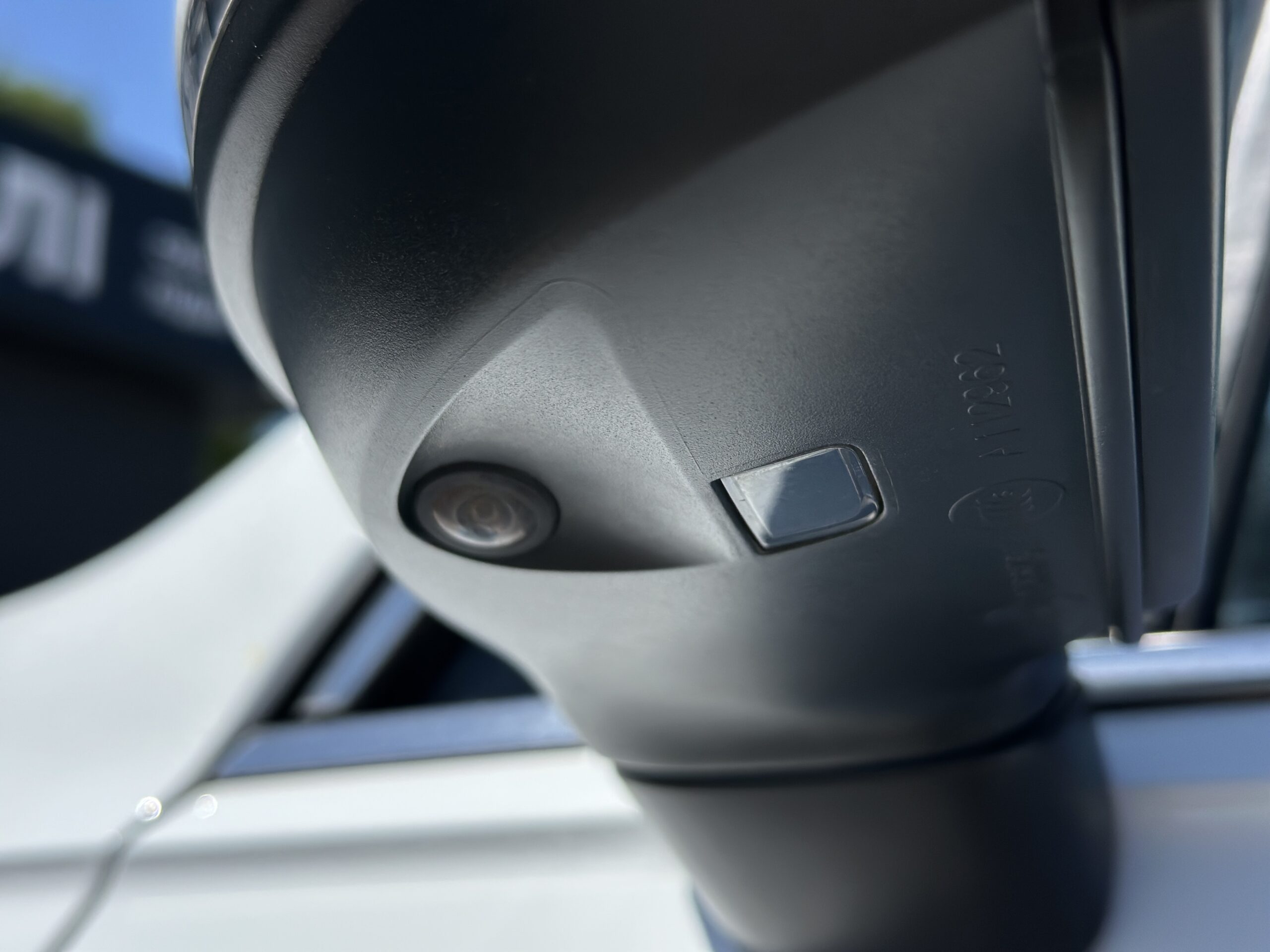 VOLKSWAGEN TIGUAN SEL 2018 РОКУ