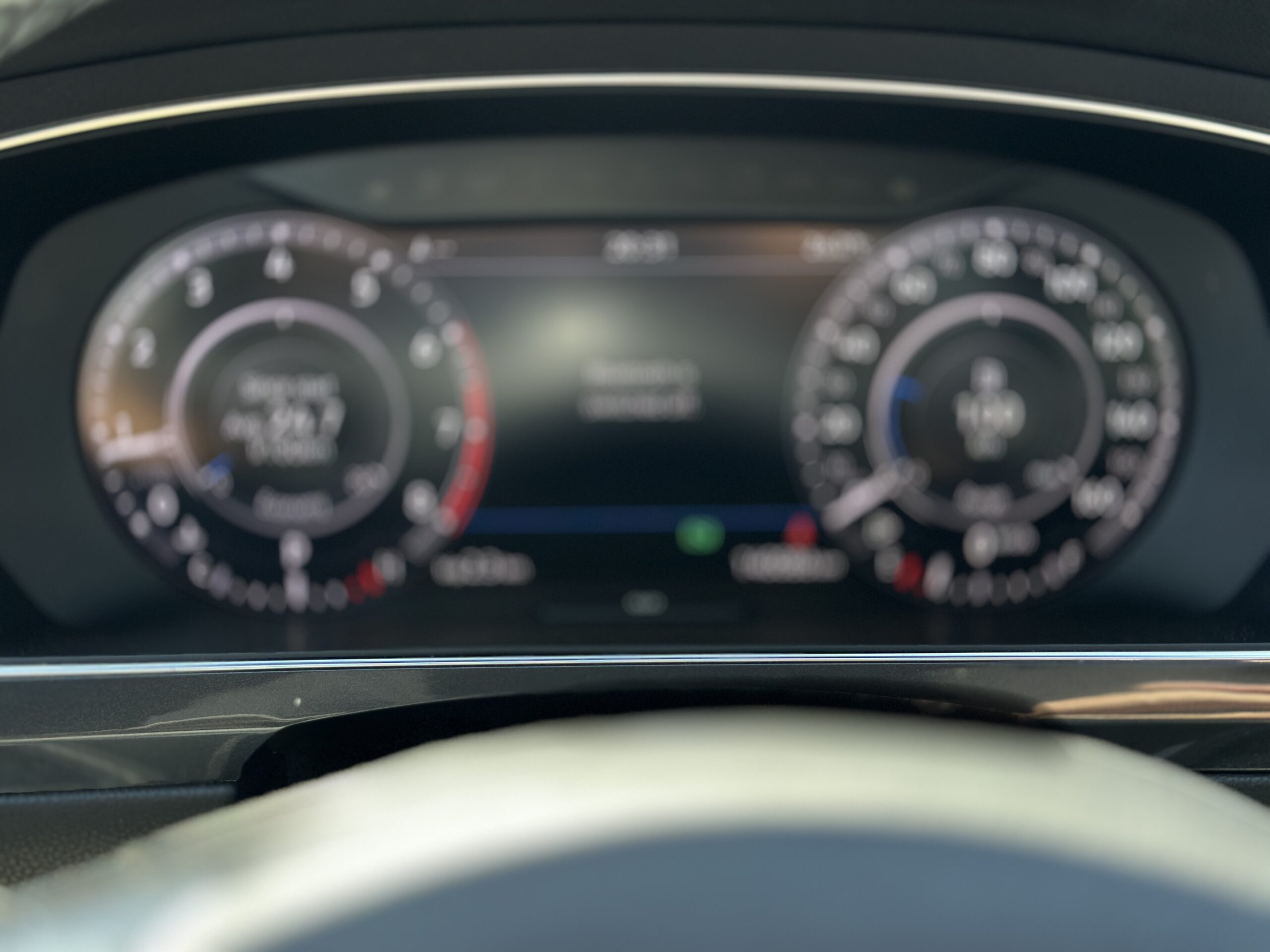 VOLKSWAGEN TIGUAN SEL 2018 РОКУ