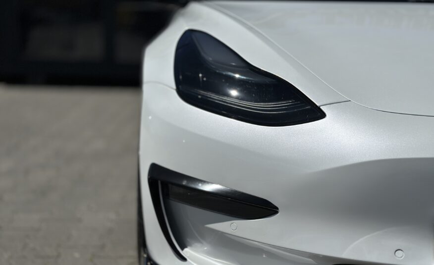 TESLA MODEL 3 STANDART RANGE 2019 РОКУ
