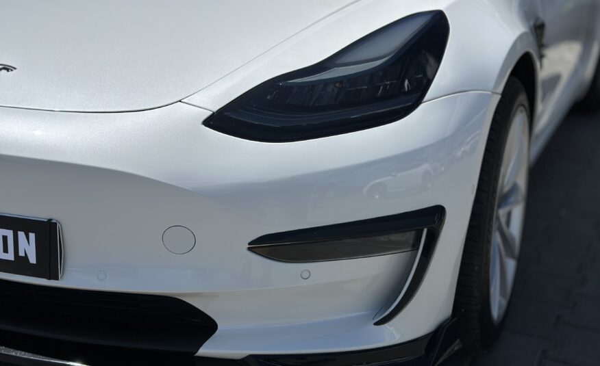 TESLA MODEL 3 STANDART RANGE 2019 РОКУ