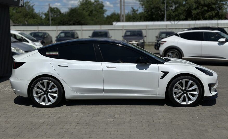 TESLA MODEL 3 STANDART RANGE 2019 РОКУ