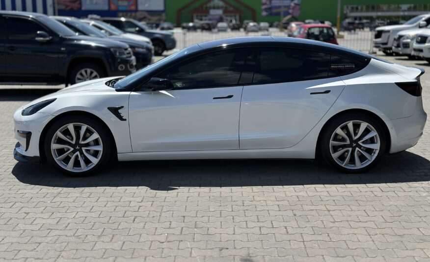TESLA MODEL 3 STANDART RANGE 2019 РОКУ