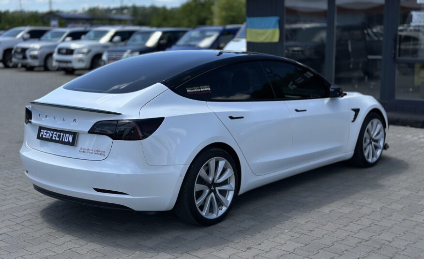 TESLA MODEL 3 STANDART RANGE 2019 РОКУ