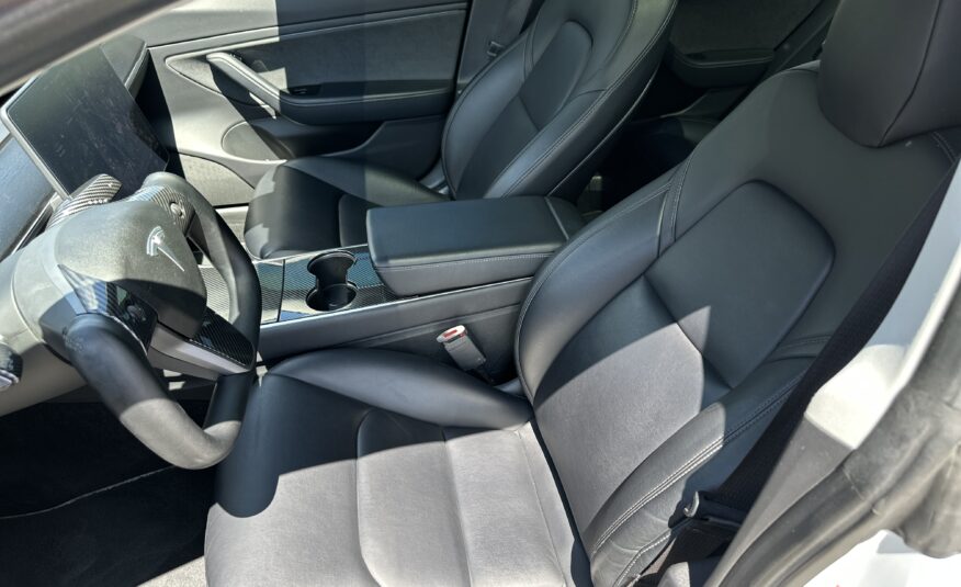 TESLA MODEL 3 STANDART RANGE 2019 РОКУ