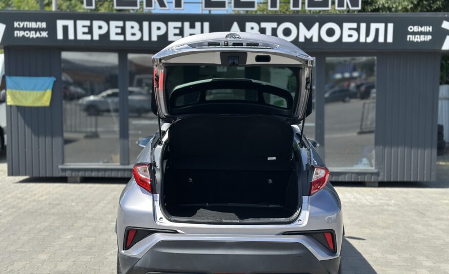 TOYOTA C-HR 2016 РОКУ