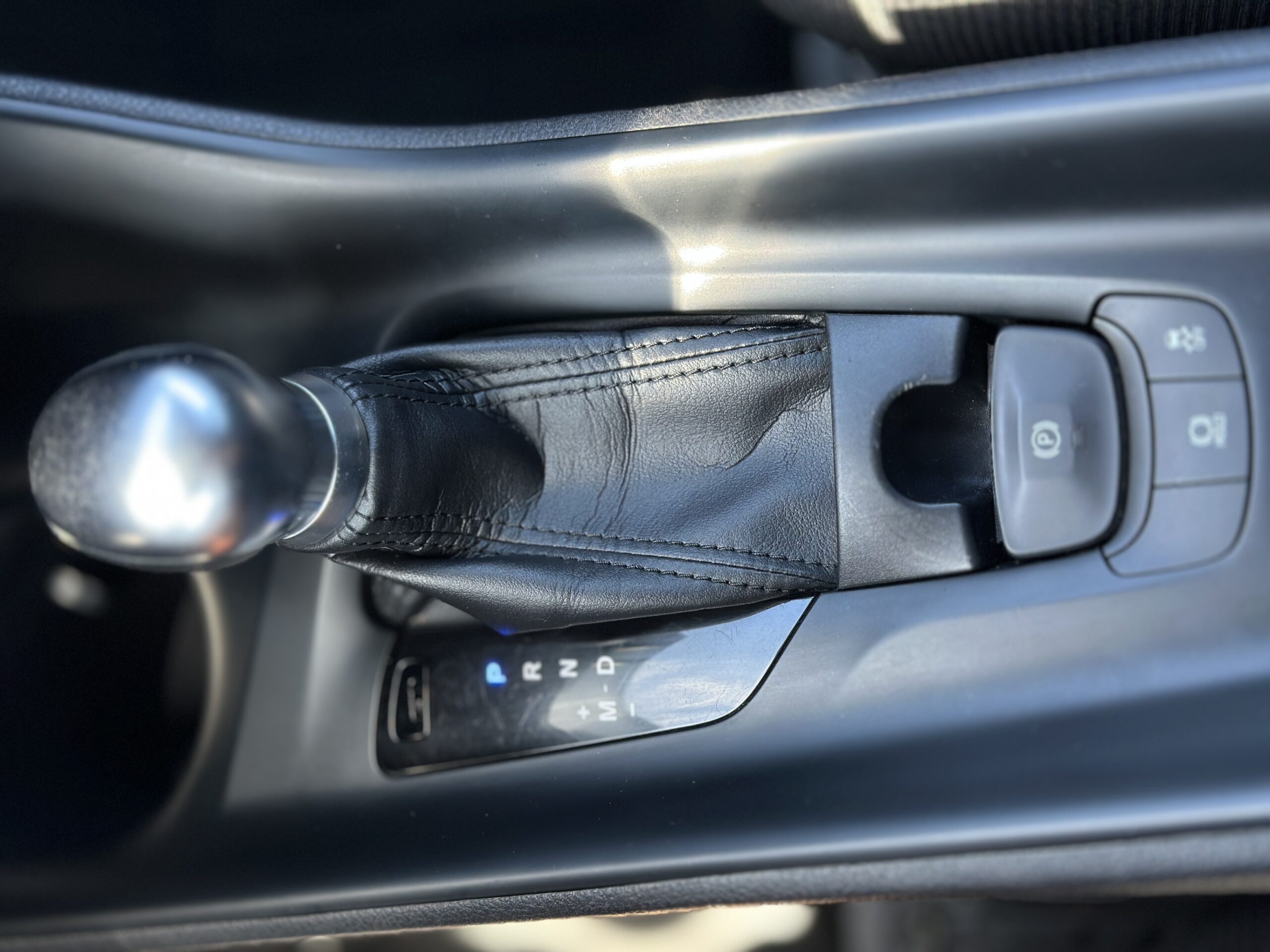 TOYOTA C-HR 2016 РОКУ