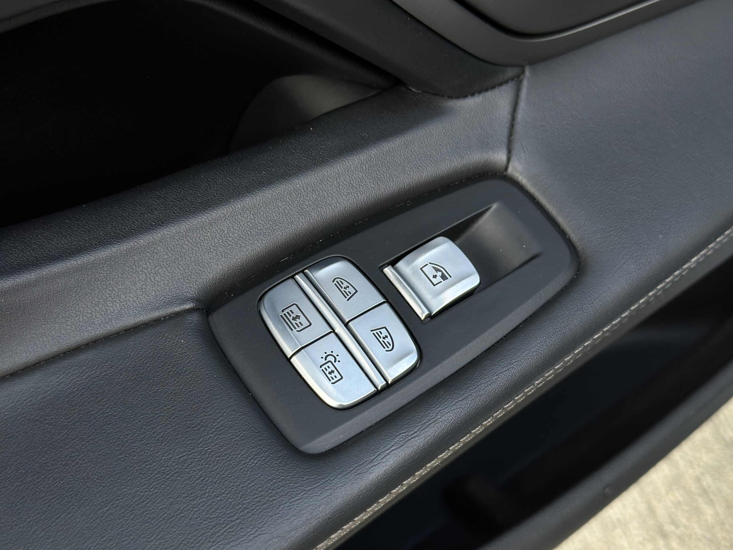 BMW 745e xDrive Plug in hybrid G12 FL 2019 РОКУ