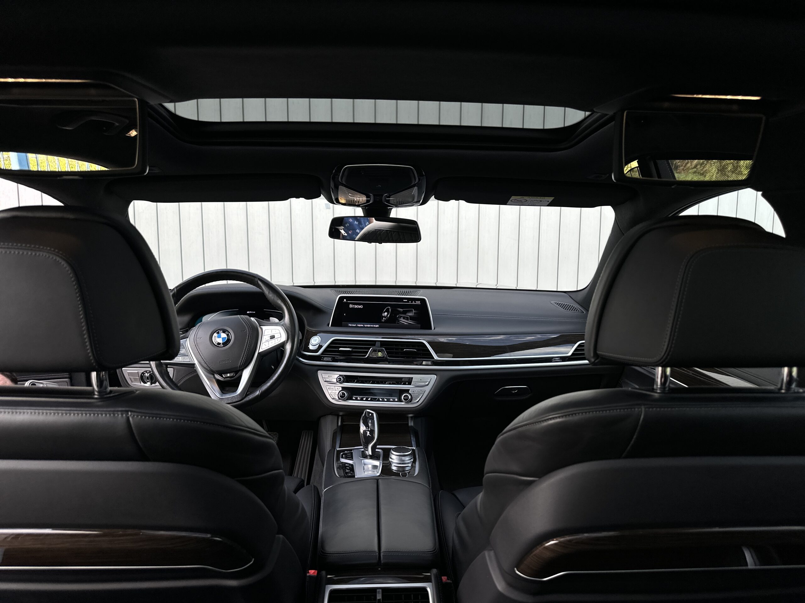 BMW 745e xDrive Plug in hybrid G12 FL 2019 РОКУ