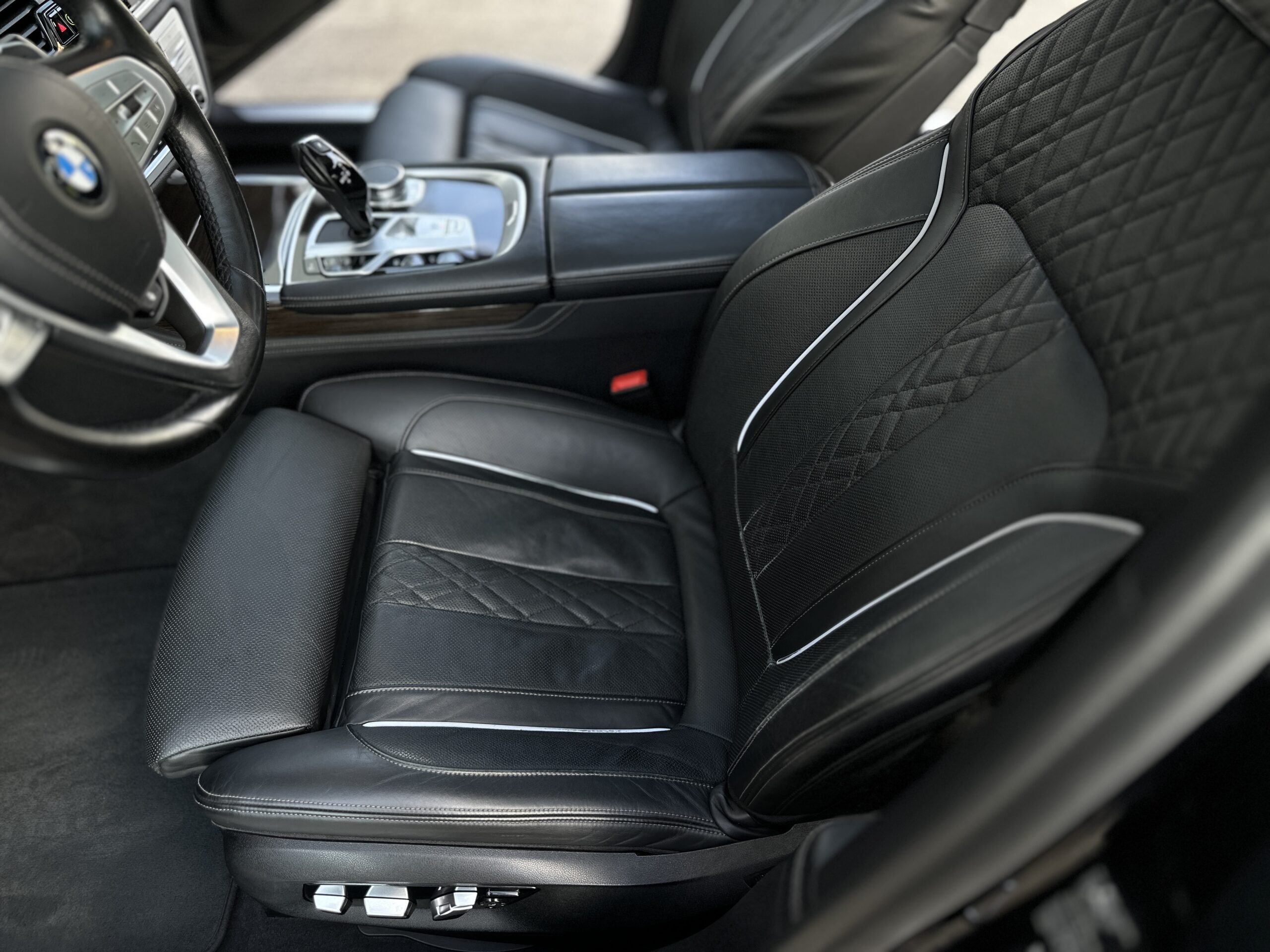 BMW 745e xDrive Plug in hybrid G12 FL 2019 РОКУ