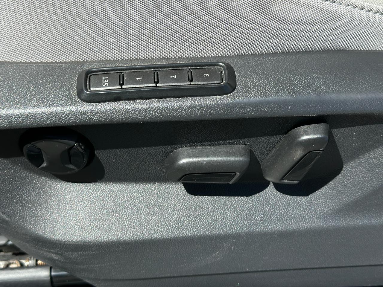 VOLKSWAGEN TIGUAN SEL 2018 РОКУ