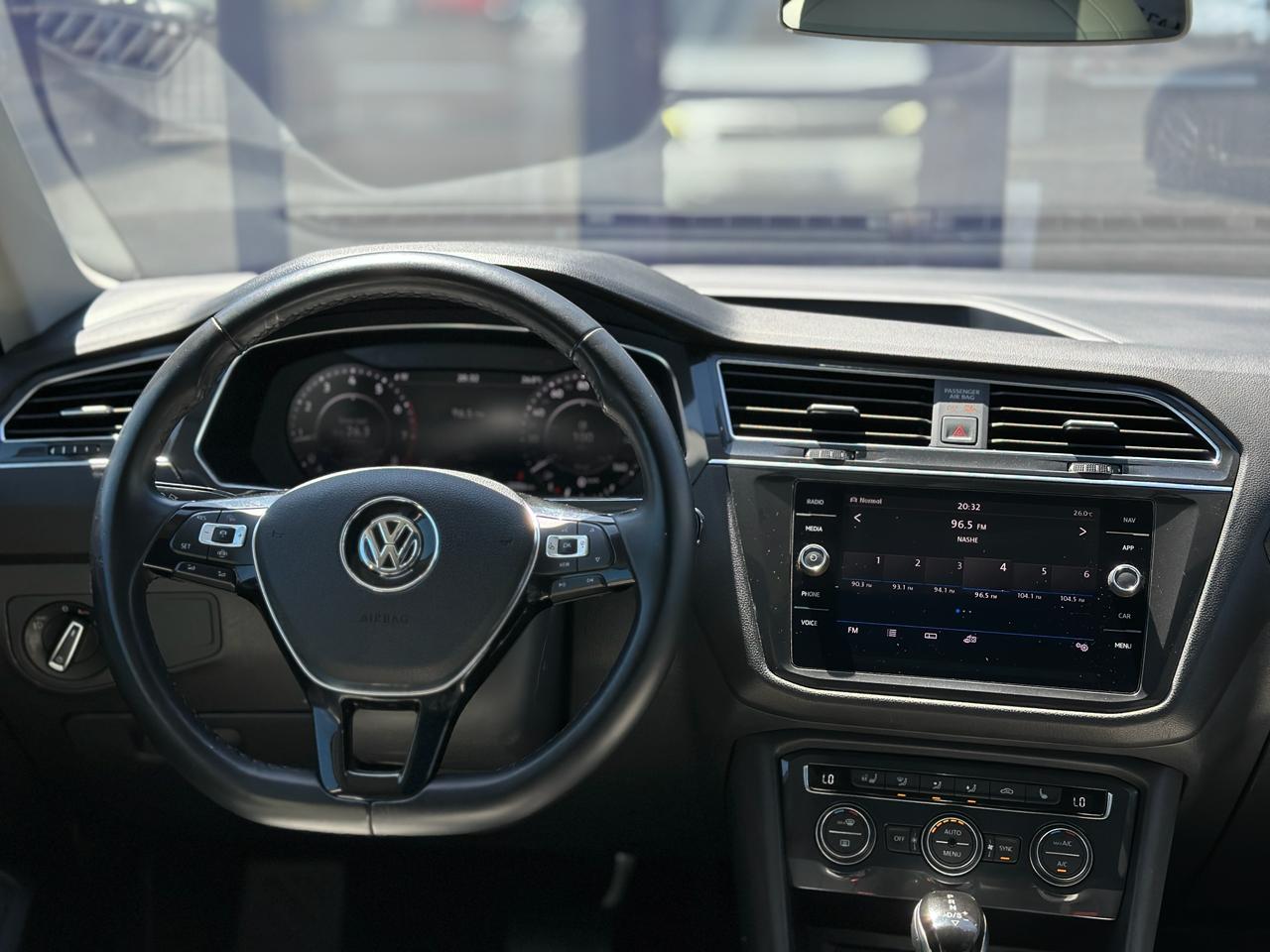 VOLKSWAGEN TIGUAN SEL 2018 РОКУ