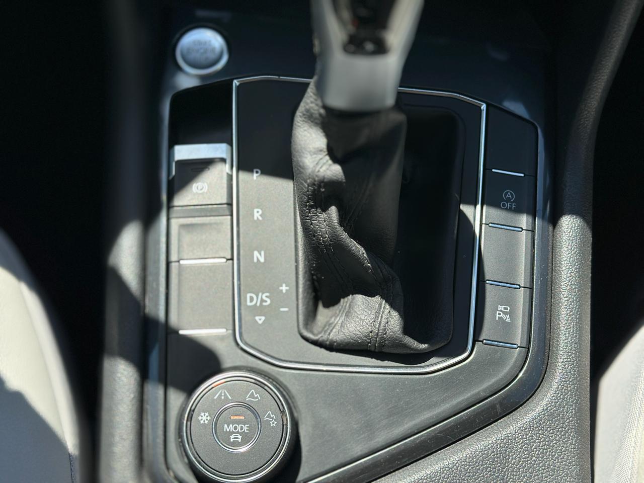 VOLKSWAGEN TIGUAN SEL 2018 РОКУ